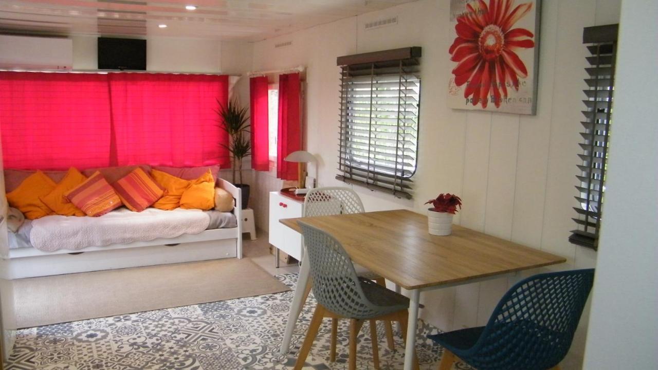 Chalet De Provence เอ็ก-ซอง-โพรวองซ์ ภายนอก รูปภาพ